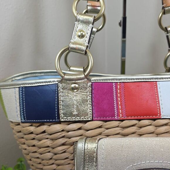 Coach Rare Vintage Legacy Lily Straw Tote - Picture 5 of 16